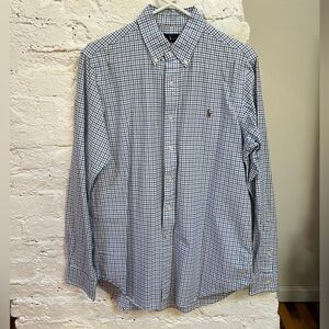 Ralph Lauren Blue and White Checked Button Down. Size M
